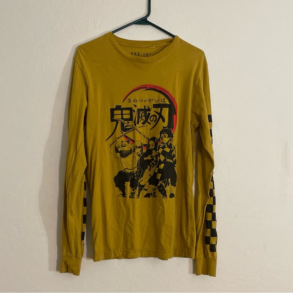 Demon Slayer: Kimetsu No Yaiba Group Pose T-Shirt Tee Small Yellow Boxlunch